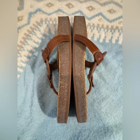 Tory Burch Tan Textured Surface - Picture 3 of 13